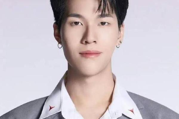 明星和星二代还有名人的小名都是什么-姓名学-华易网姓名 明星和星二代还有名人的小名都是什么-姓名学-华易网姓名